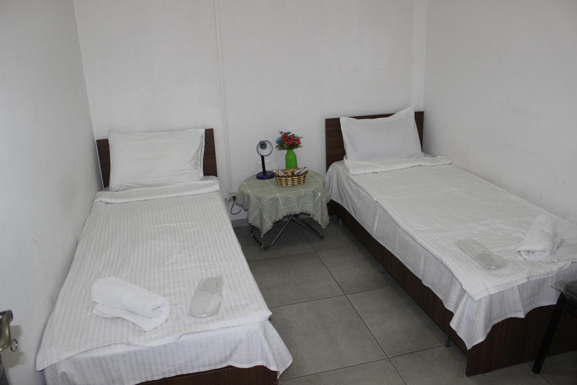 Hostel Near The Square Tiflis Exterior foto